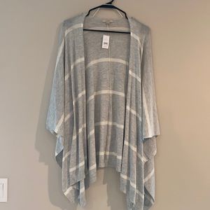 Grey and white cardigan wrap